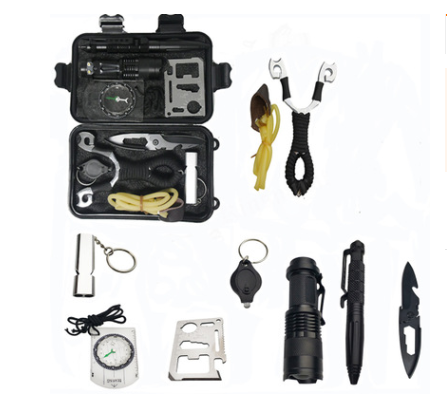 Outdoor Multifunctional First Aid Kit